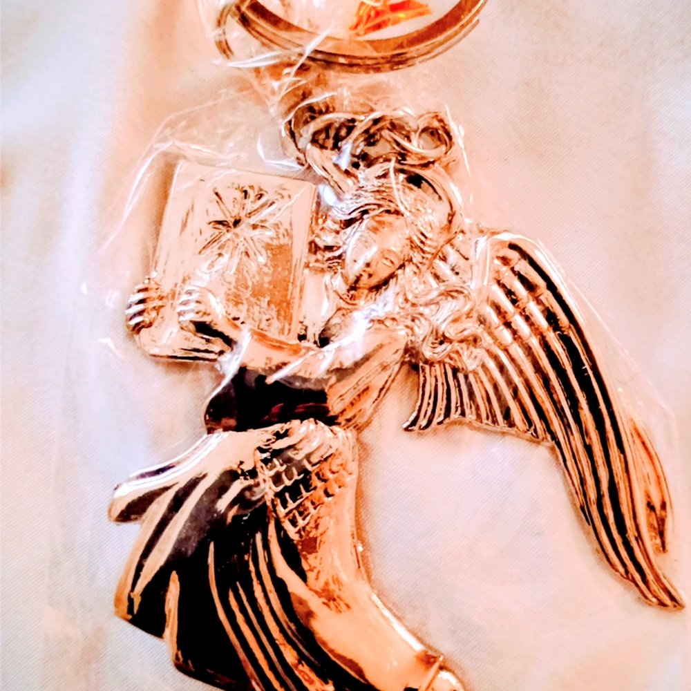 (12) Unique Collectible Keychains Metal 2"in Guardian Angel (Silver) Religious